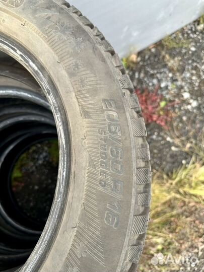 Michelin X-Ice North 3 205/60 R16 26J