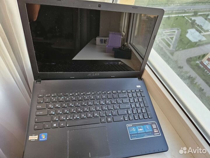 Ноутбук asus