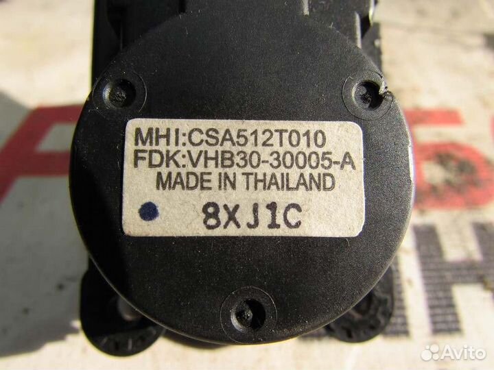 Моторчик заслонки печки для Mitsubishi Lancer X