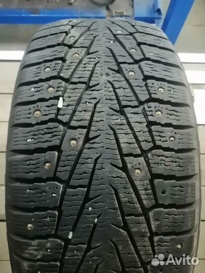 Nokian Tyres Hakkapeliitta 4 275/45 R20 110