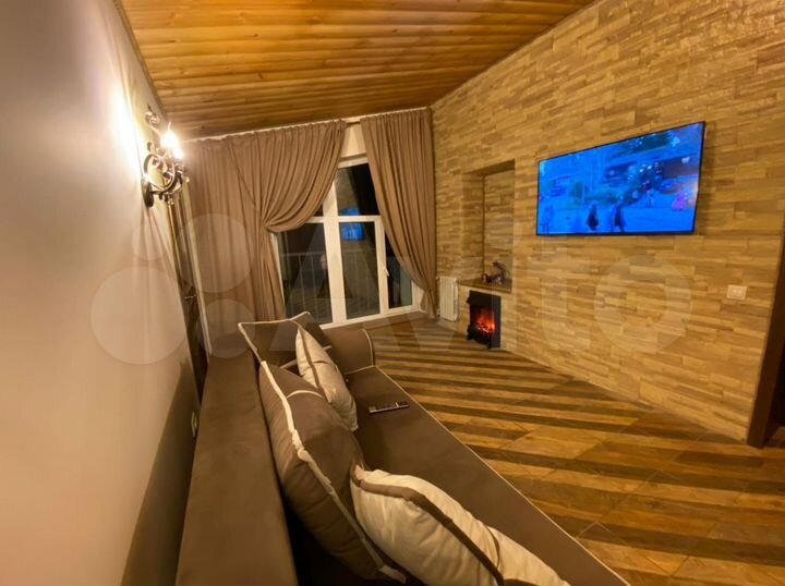 3-к. квартира, 60 м², 8/8 эт.