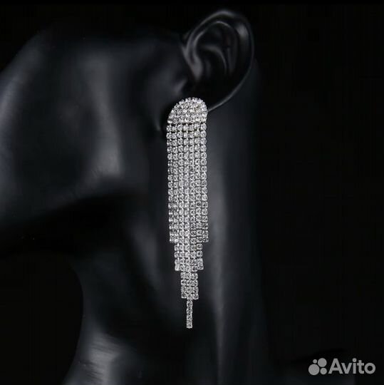 Серьги женские висячие со стразами