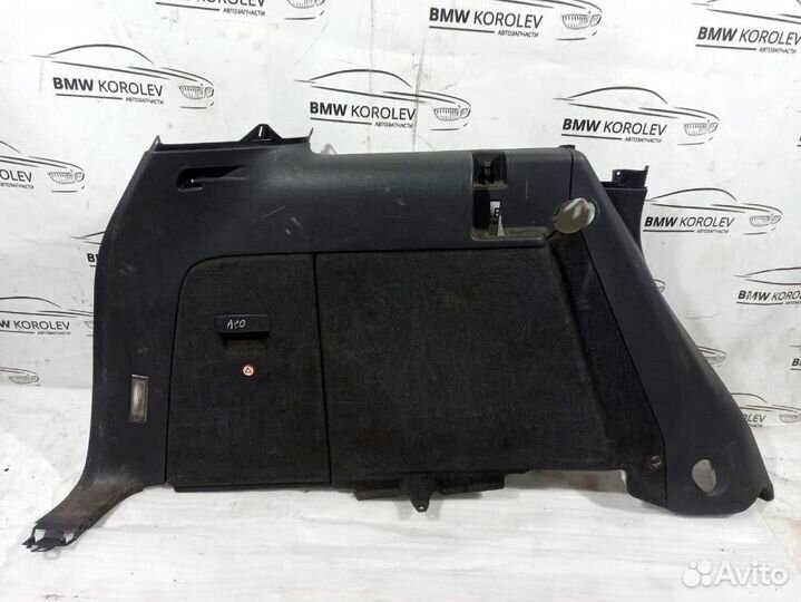 Обшивка багажника левая Touareg (2002-2010) Volksw