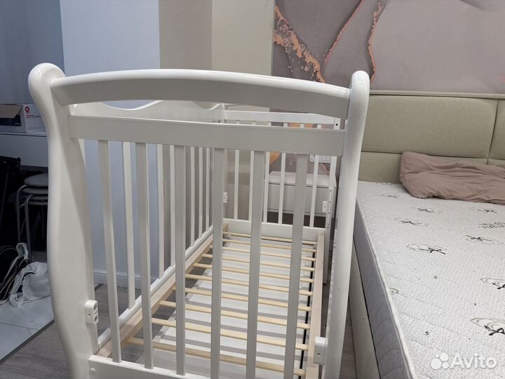 Кроватка детская