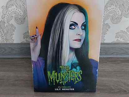 Фигурка Lily Munster ultimate The Munsters