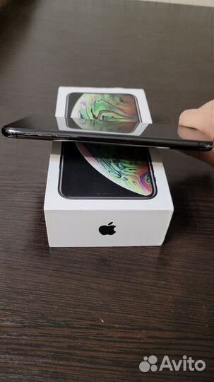 iPhone Xs Max, 64 ГБ