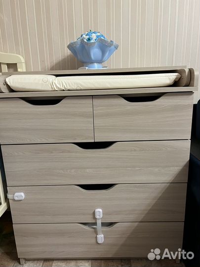 Пеленальный столик комод