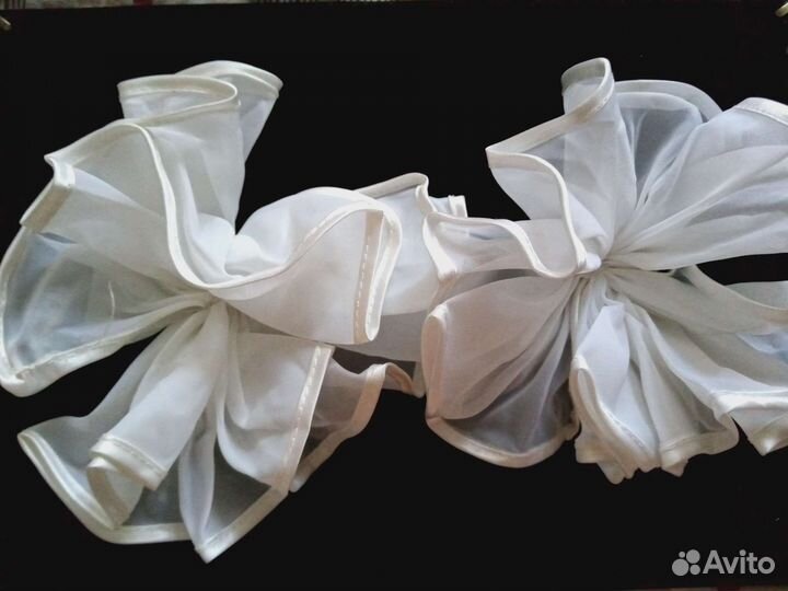 Белые резинки банты для волос к 1 сентября