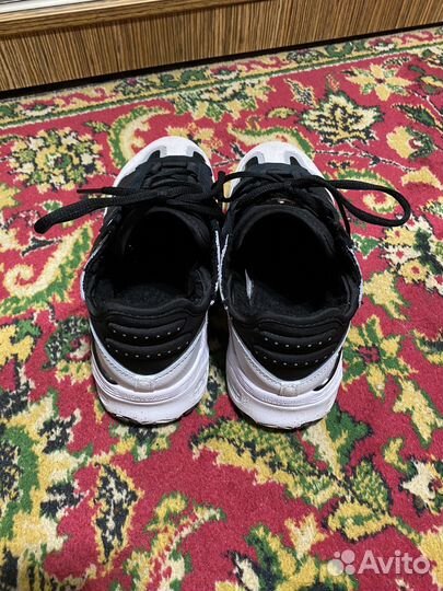 Кроссовки adidas