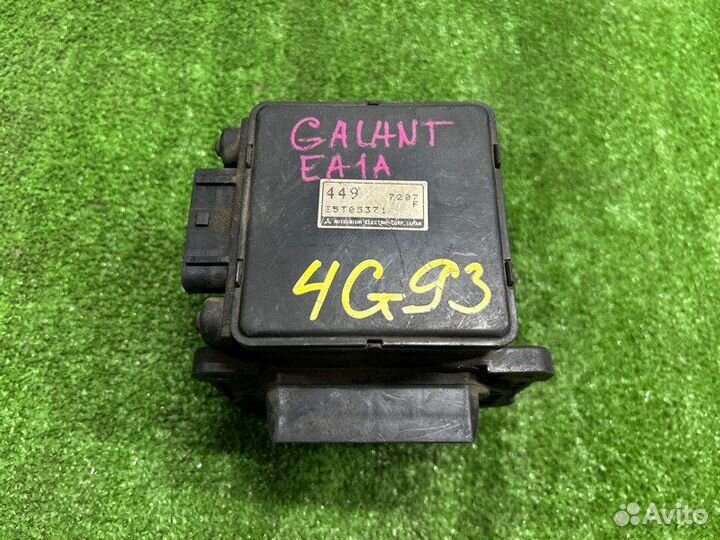 Датчик массового расхода воздуха Mitsubishi Galant