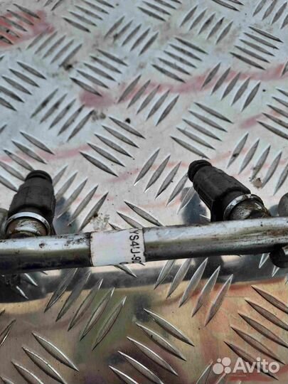 Топливная рампа Ford Focus 1 USA