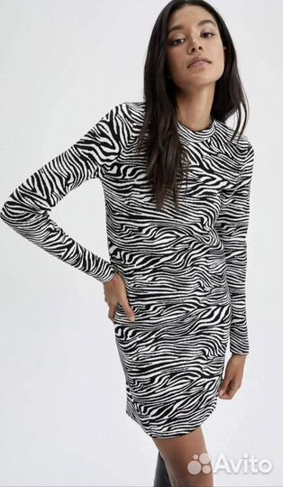 Платье с принтом зебра