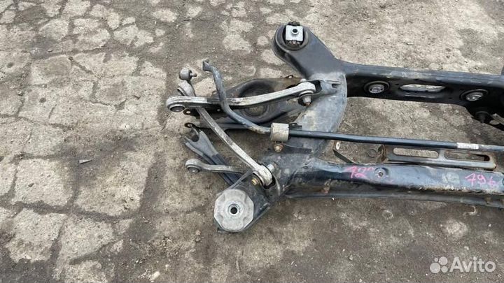Балка подвески задняя Mercedes-Benz E212 / W212