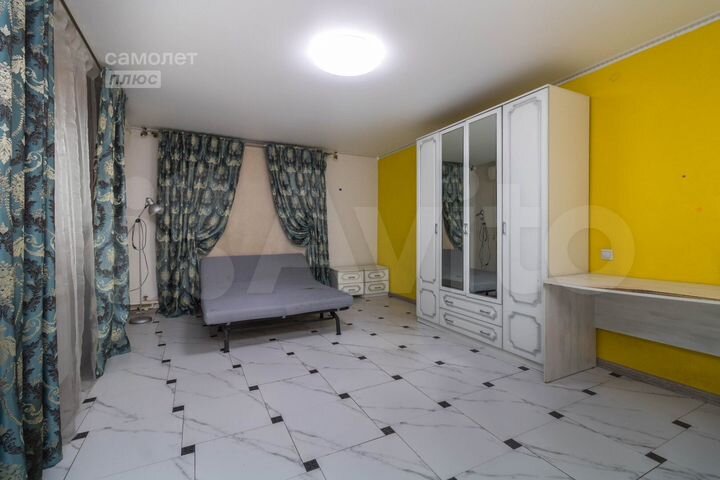 Коттедж 203,9 м² на участке 12,4 сот.