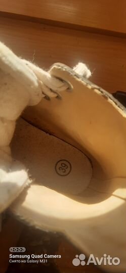 Коньки хоккейные 39 размер