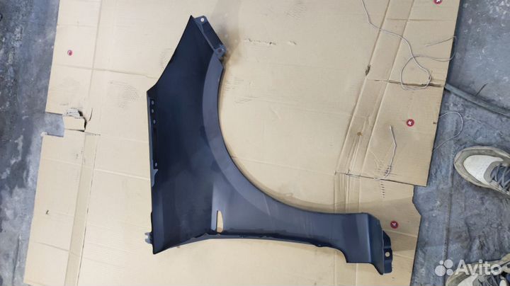 Крыло пер (+повторитель) LH Solaris