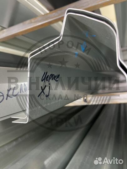 Ремонтный порог правый Jeep Cherokee XJ