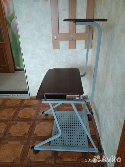 Компьютерный стол бу