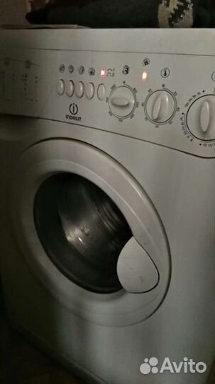 Стиральная машина indesit w105tx 5кг