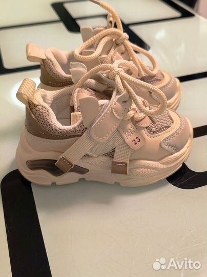 Кроссовки для малышей 21 размер