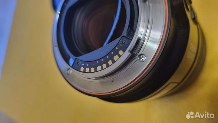 Объектив sony SAL 100 2.8 macro