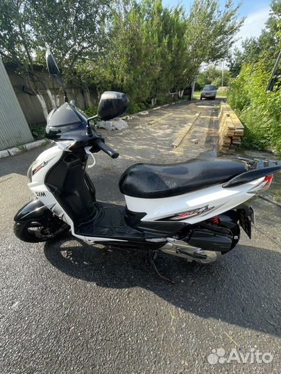 Скутер SYM Jet4 125