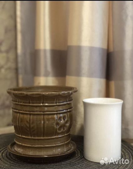 Кашпо горшок для цветов