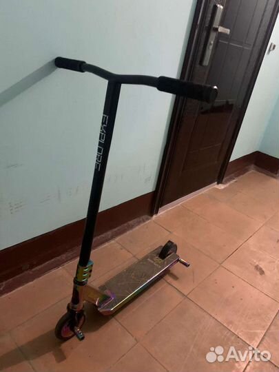 Трюковой самокат explore