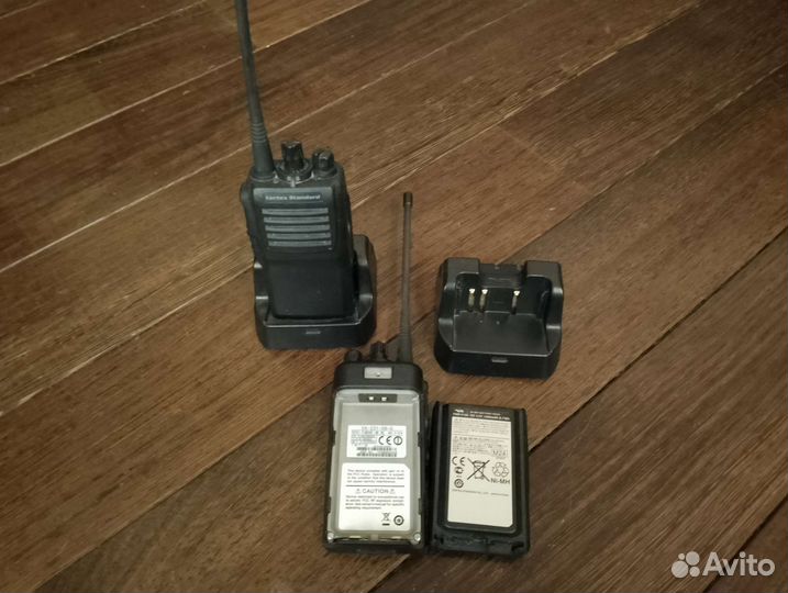 Рация vertex standard