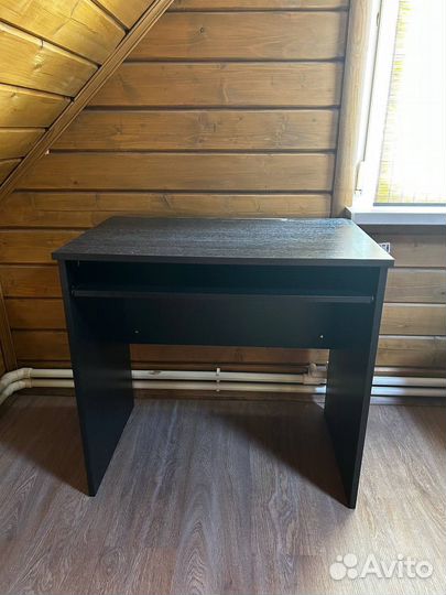 Рабочий стол IKEA