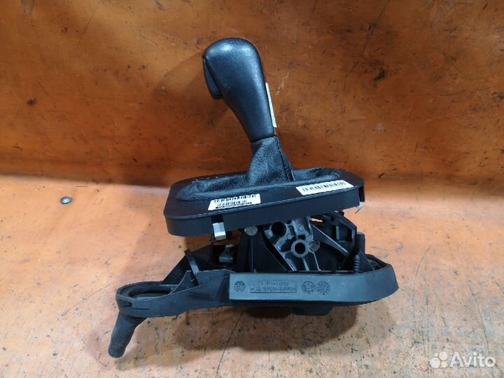 Ручка кпп 25.16-1421253 на Bmw 5-Series E39-DD62