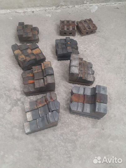 Кулачки к токарному патрону