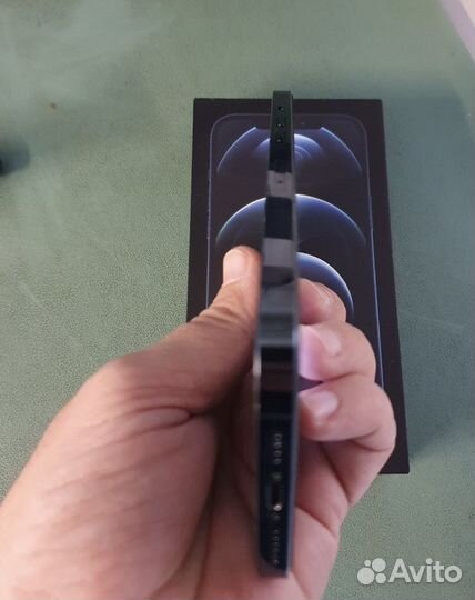 iPhone 12 Pro Max, 256 ГБ