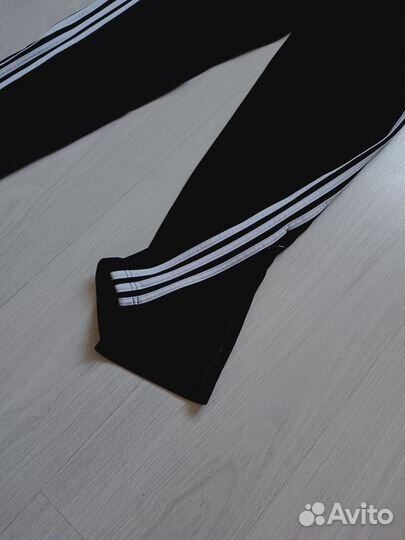 Спортивные штаны Adidas originals (оригинал)