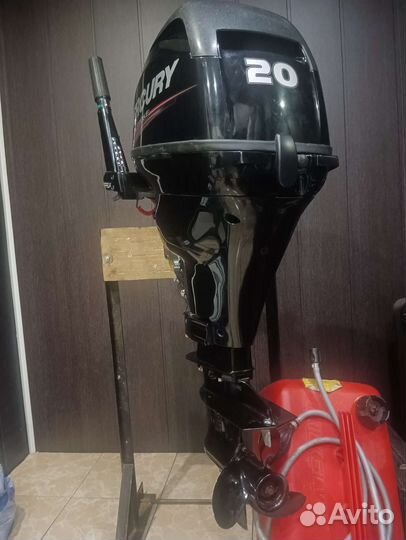 Лодочный мотор