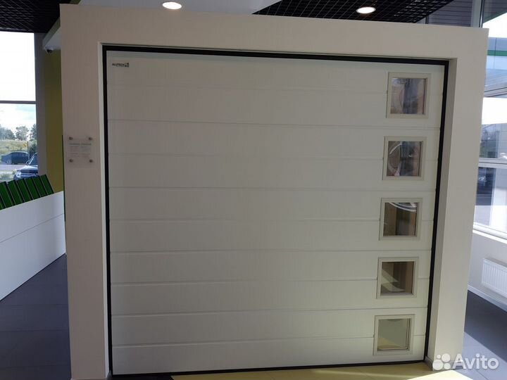 Гаражные ворота секционные ворота