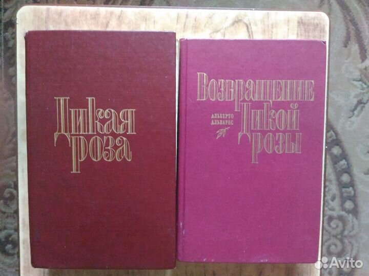 Книги (романтика, приключения,детективы)