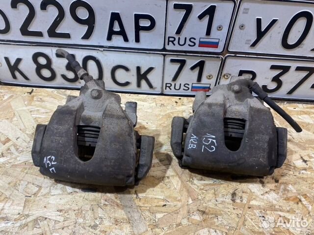Суппорт тормозной Ford Focus 2 хетчбэк 3Д 1.8