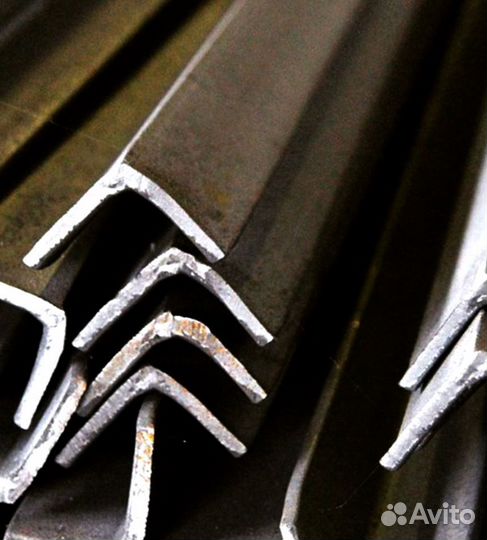 Уголок металлический