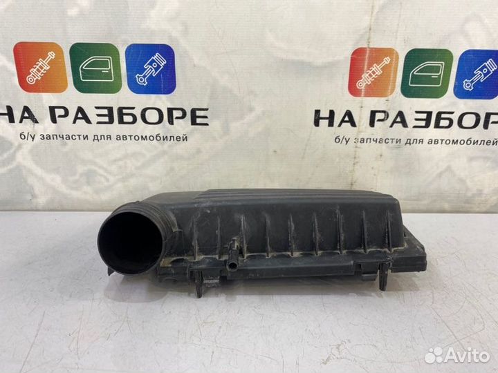 Корпус воздушного фильтра Skoda Rapid NK6 czca