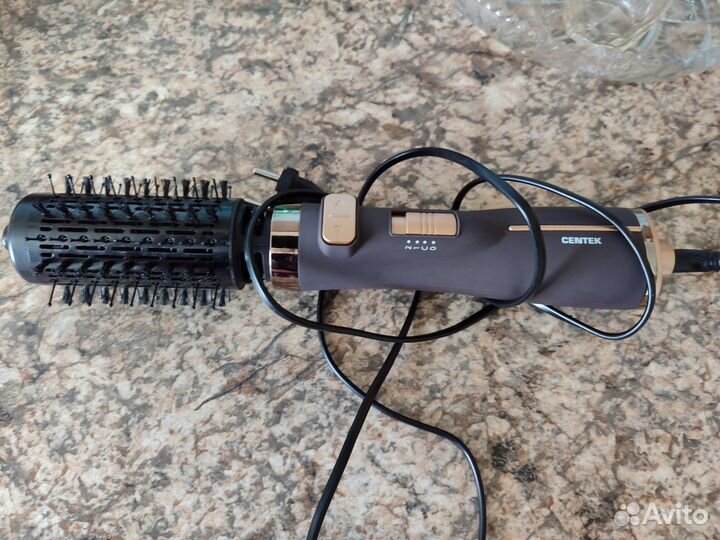Фен щетка вращающаяся