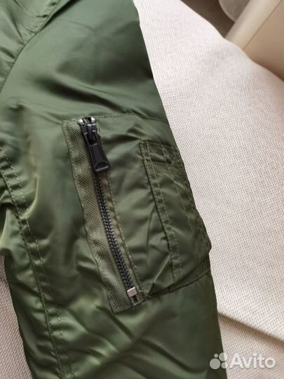 Куртка бомбер