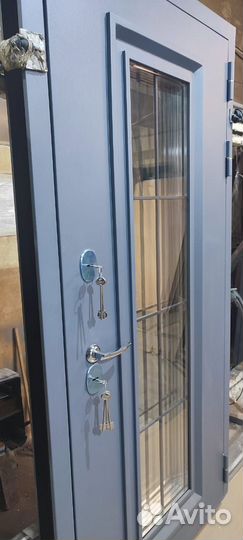 Дверь входная железная