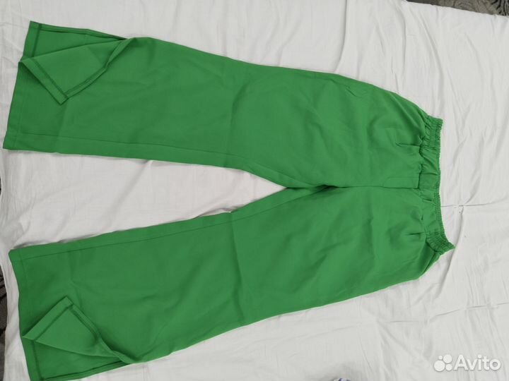 Вечерний женский костюм