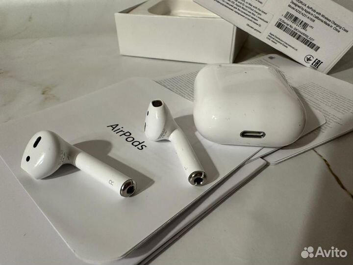 Беспроводные наушники apple airpods 2