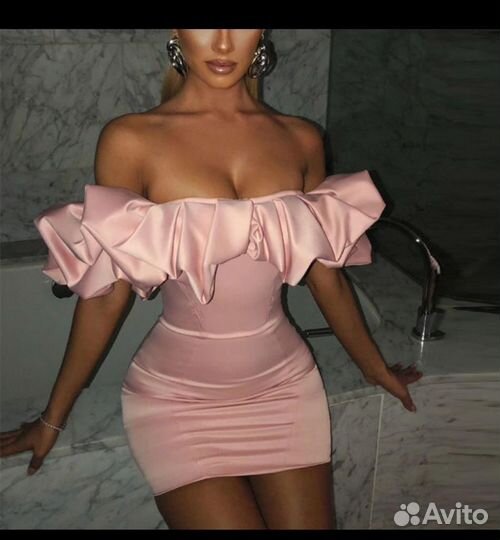 Платье вечернее