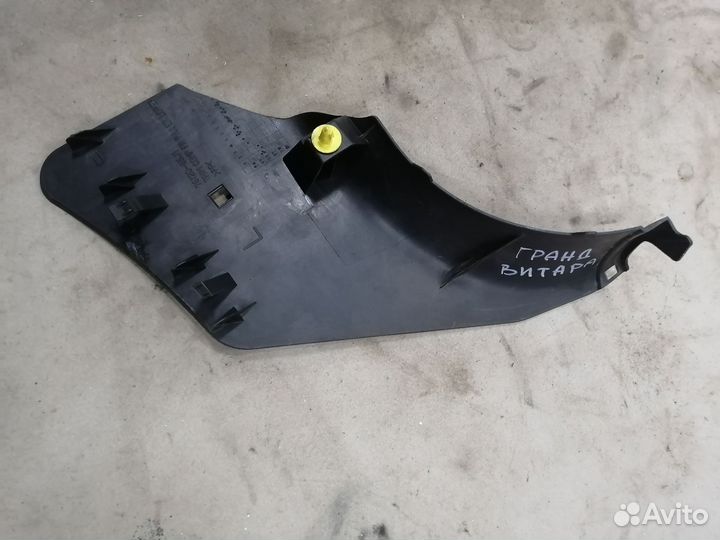 Накладка порога внутренняя для Suzuki Grand Vitara