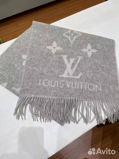 Кашемировый женский шарф Louis Vuitton