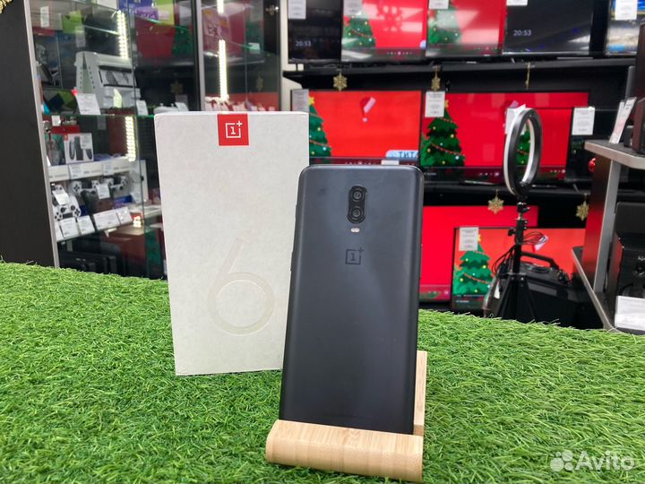 OnePlus 6T, 6/128 ГБ