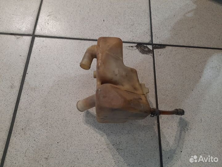 Расширительный бачок Honda vf 1000